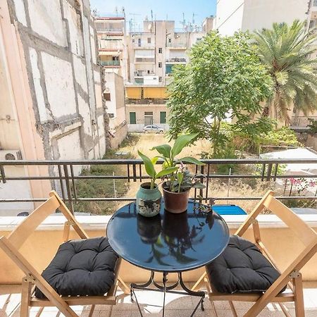 Ferienwohnung Casa Pamisou Near Attiki Metro Station Athen Exterior foto